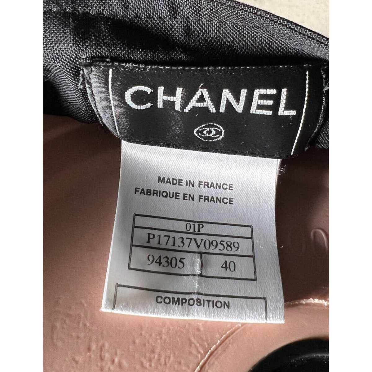 Chanel Black 100% Wool Pants Sz.40