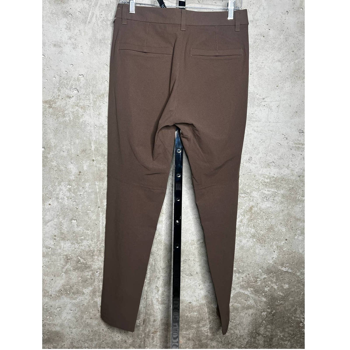 Lululemon ABC 32” Brown Men’s Pants Sz.30