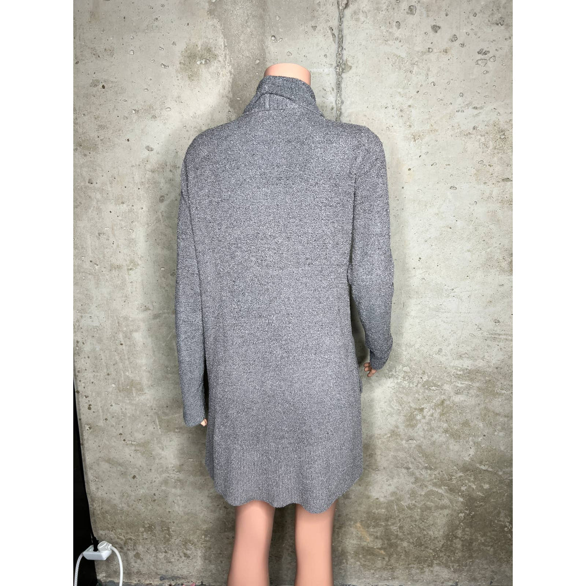 Barefoot Grey Open Front Cardigan Sweater Sz. Medium