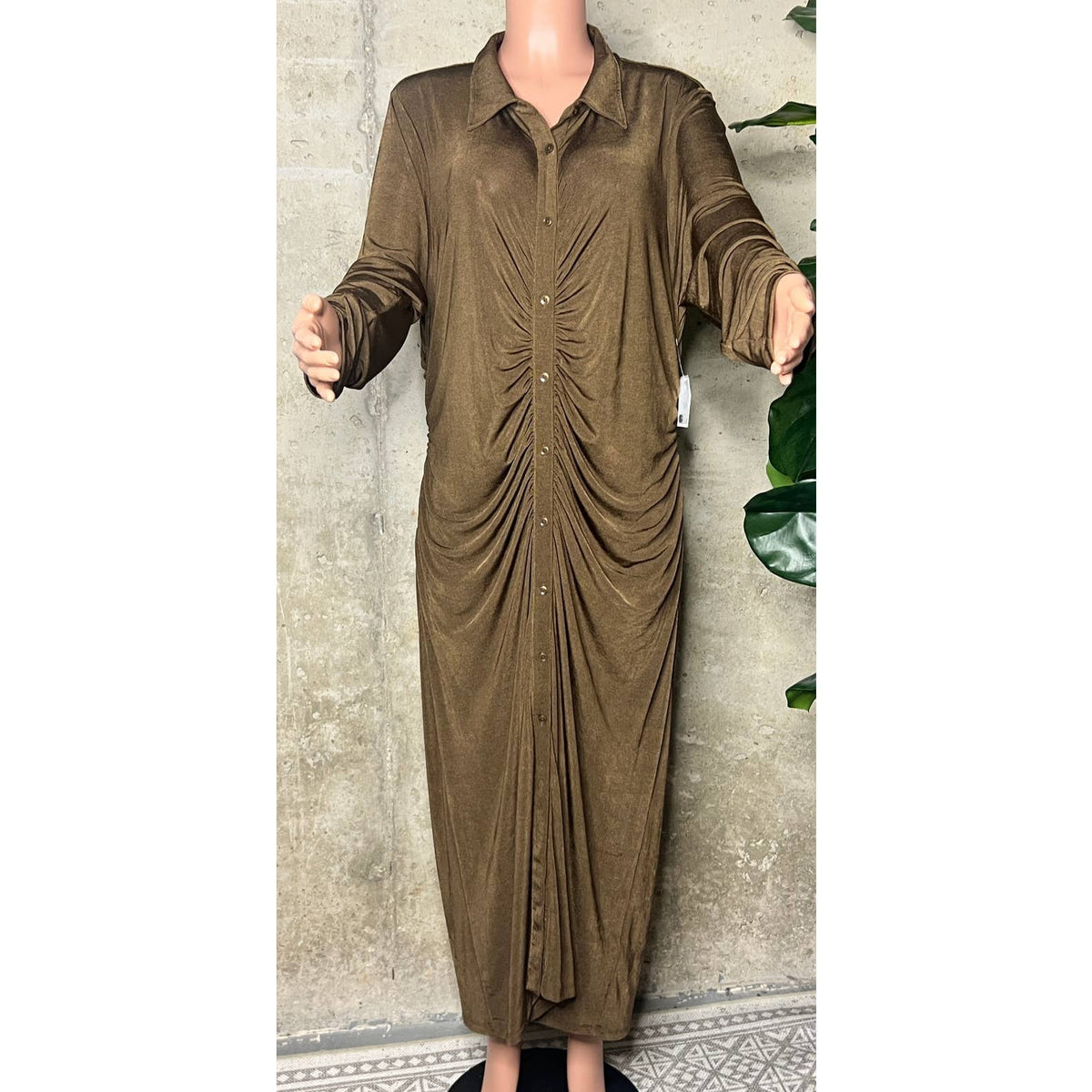 Good American Good Touch Button Front Midi Dress in Mocha Sz.6