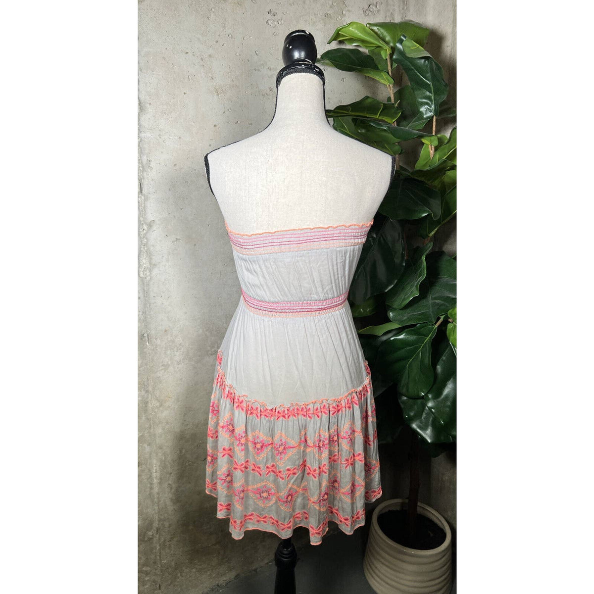 Poupette St Barth Floral Embroidered Tube Grey and Pink Dress Sz.1