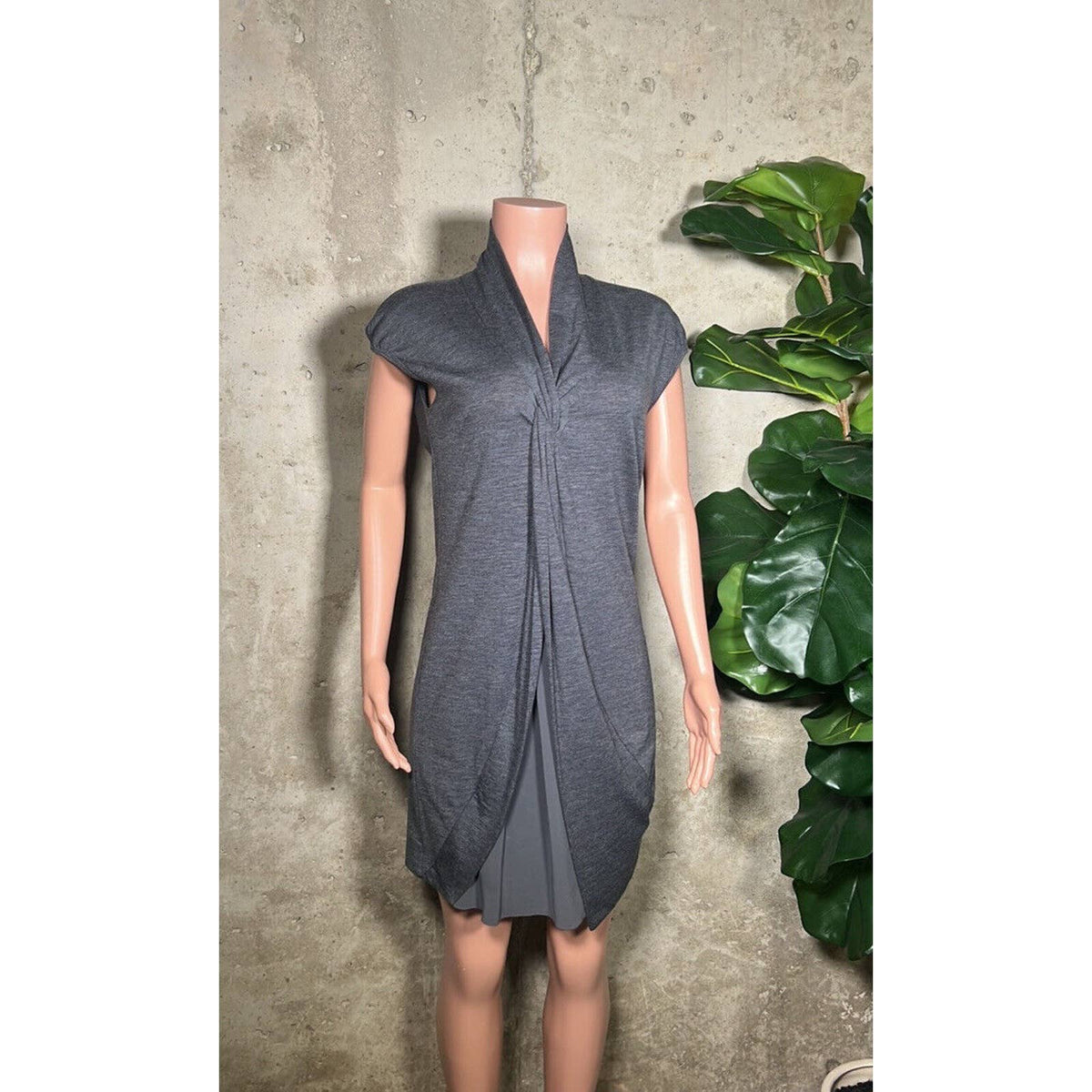 Brunello Cucinelli Grey Wool and Silk Dress Sz. XL