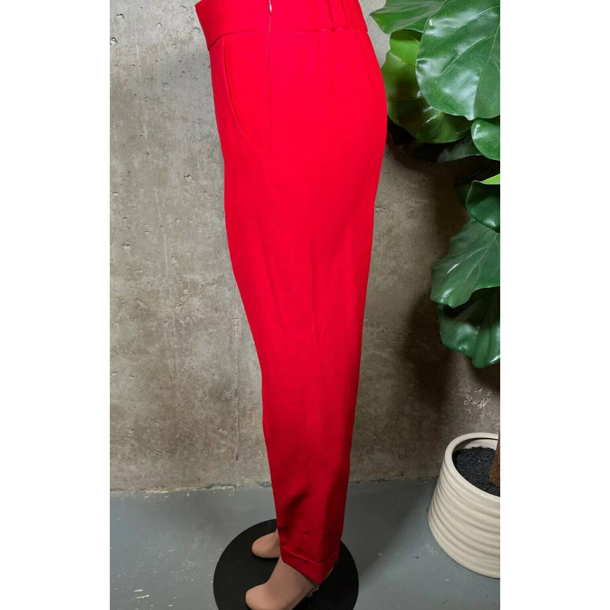 Akris Red Dress Pants Sz. 6 Size:6