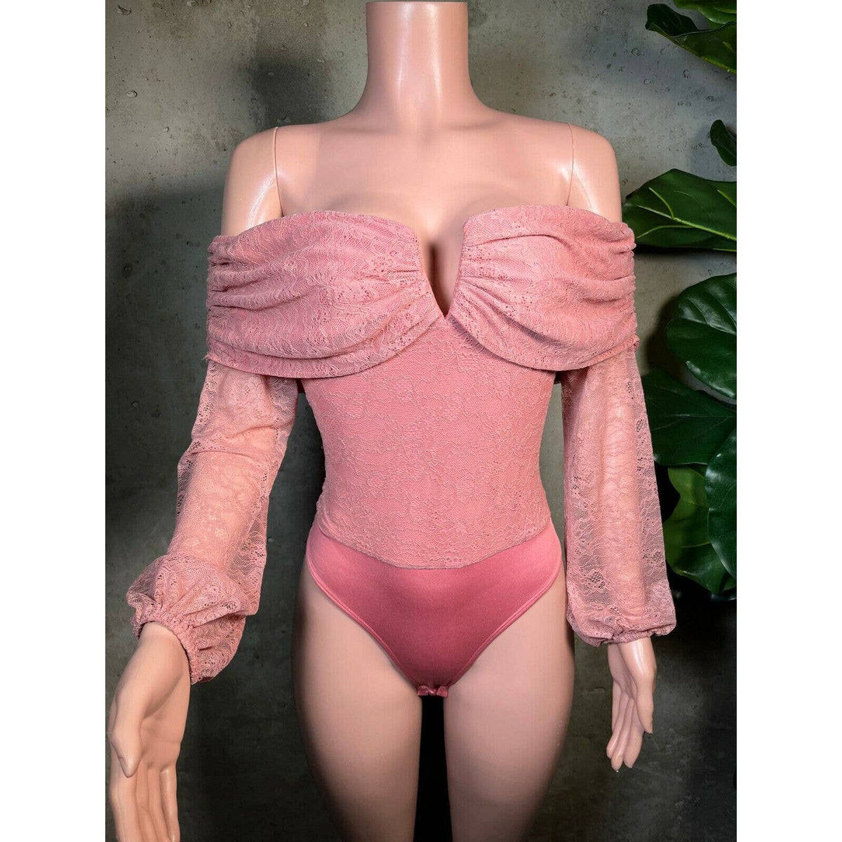Majorelle Pink Lace Bodysuit Sz. Medium