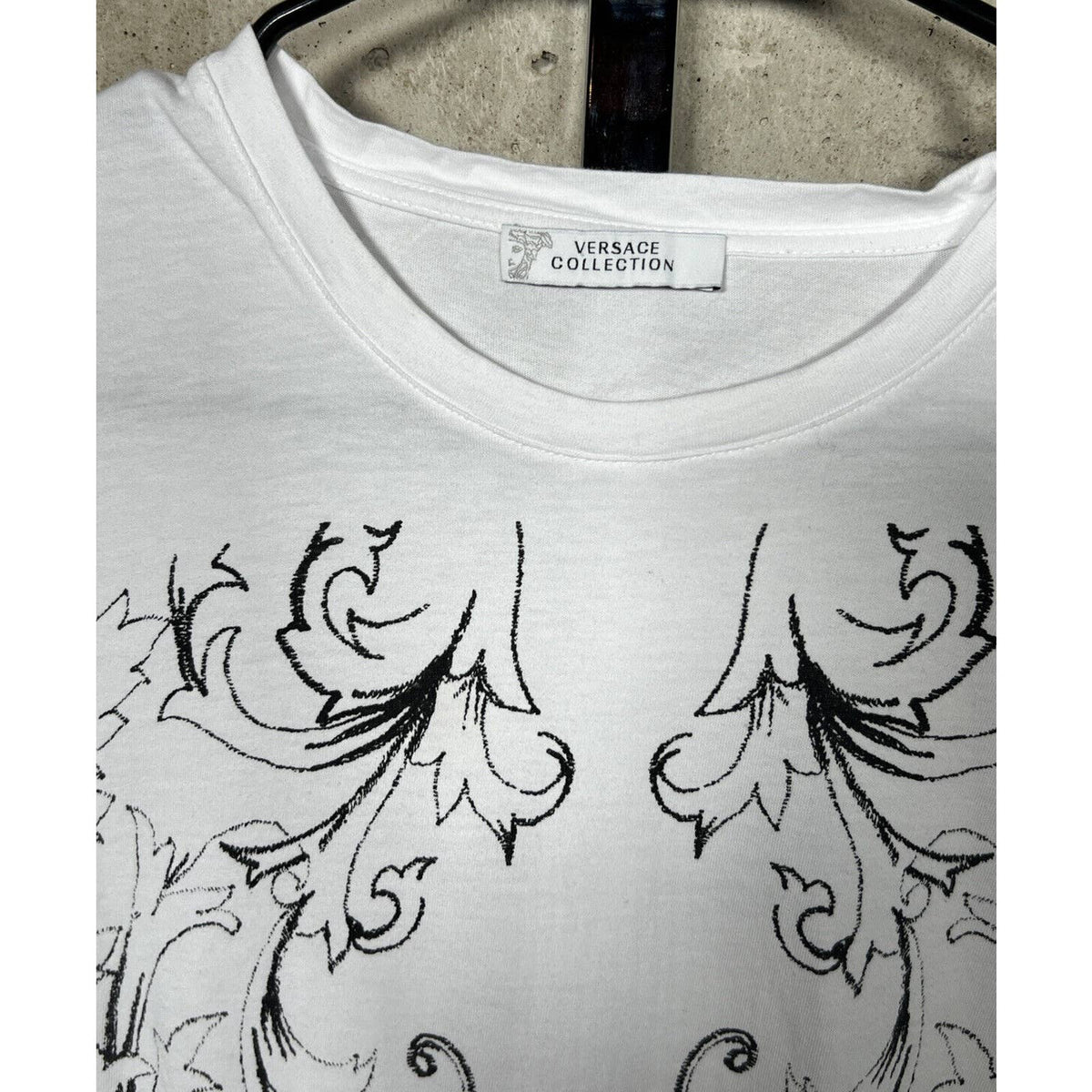 Versace White Mens T-Shirt Sz. Medium