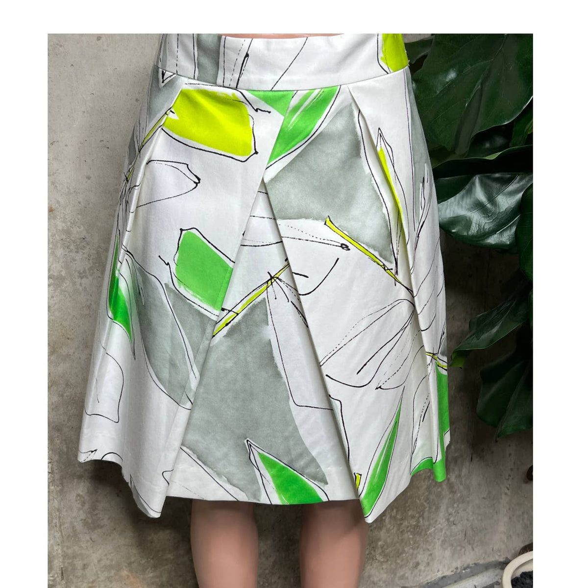 Milly Short Clarisa Pleated Skirt Sz.6 NWT $335