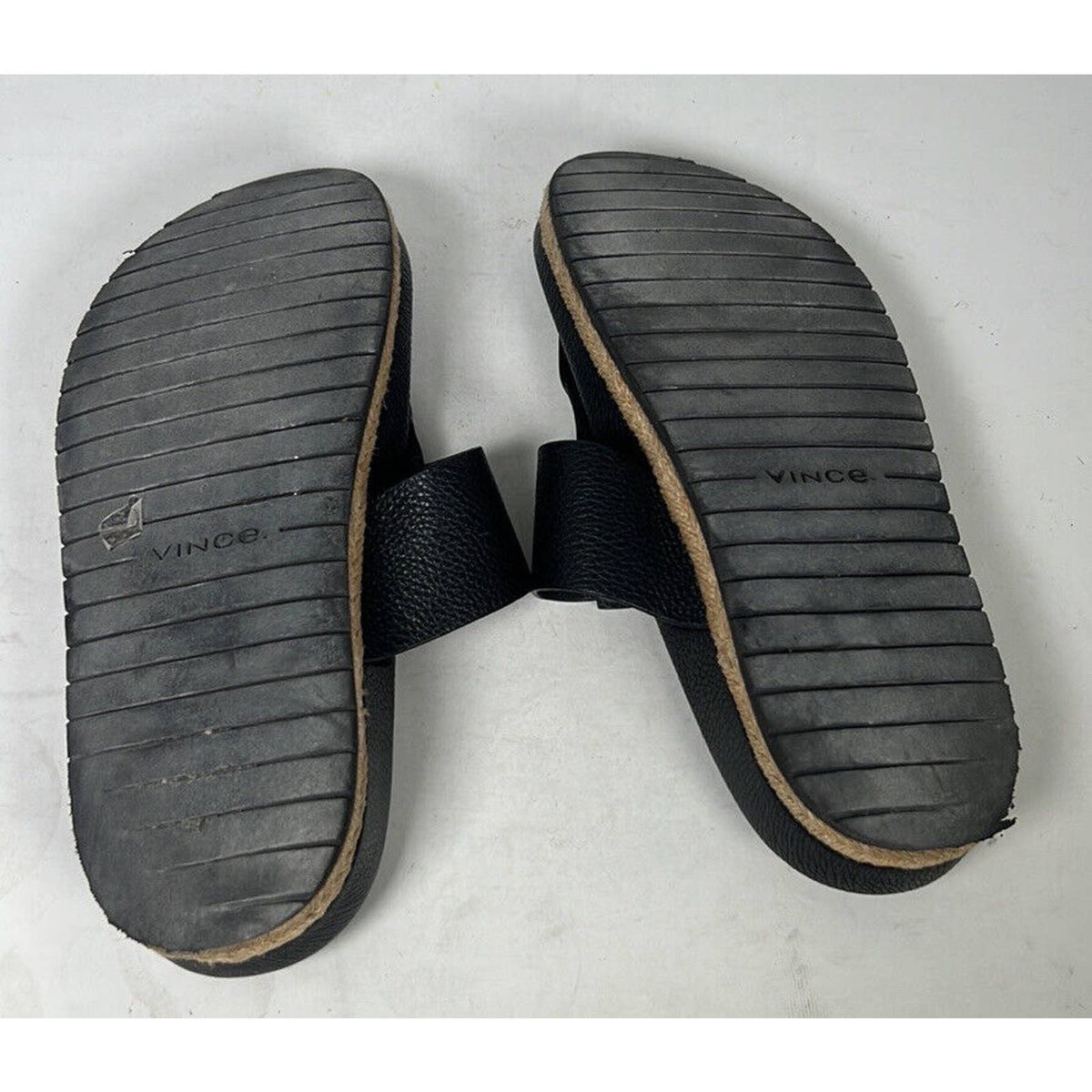 Vince Black Pebbled Sandals Sz.7.5