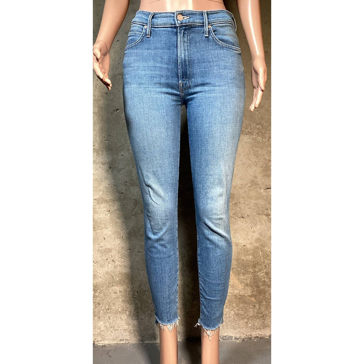 Mother Stunner Zip Ankle Fray Camp Expert Jeans Sz.28