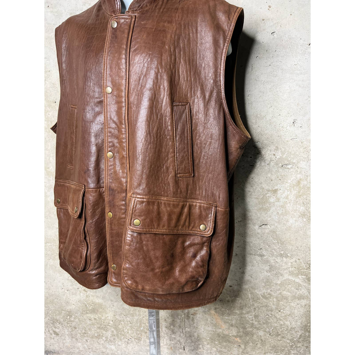 Orvis Munitions Brown 100% Leather Zip Up Vest Sz.XL