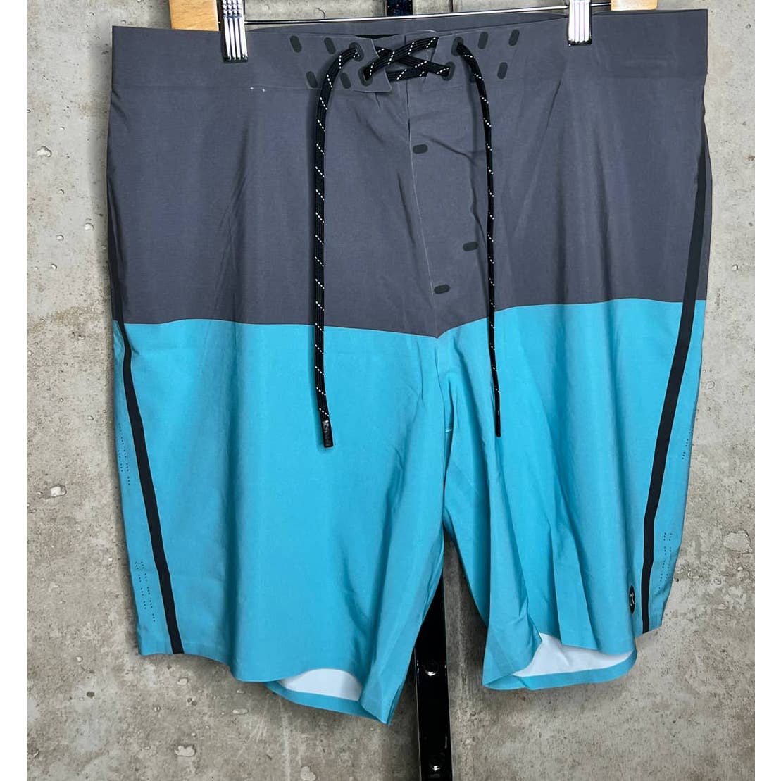 Outerknown Apex Trunks Blue Grey Sz.31 NEW