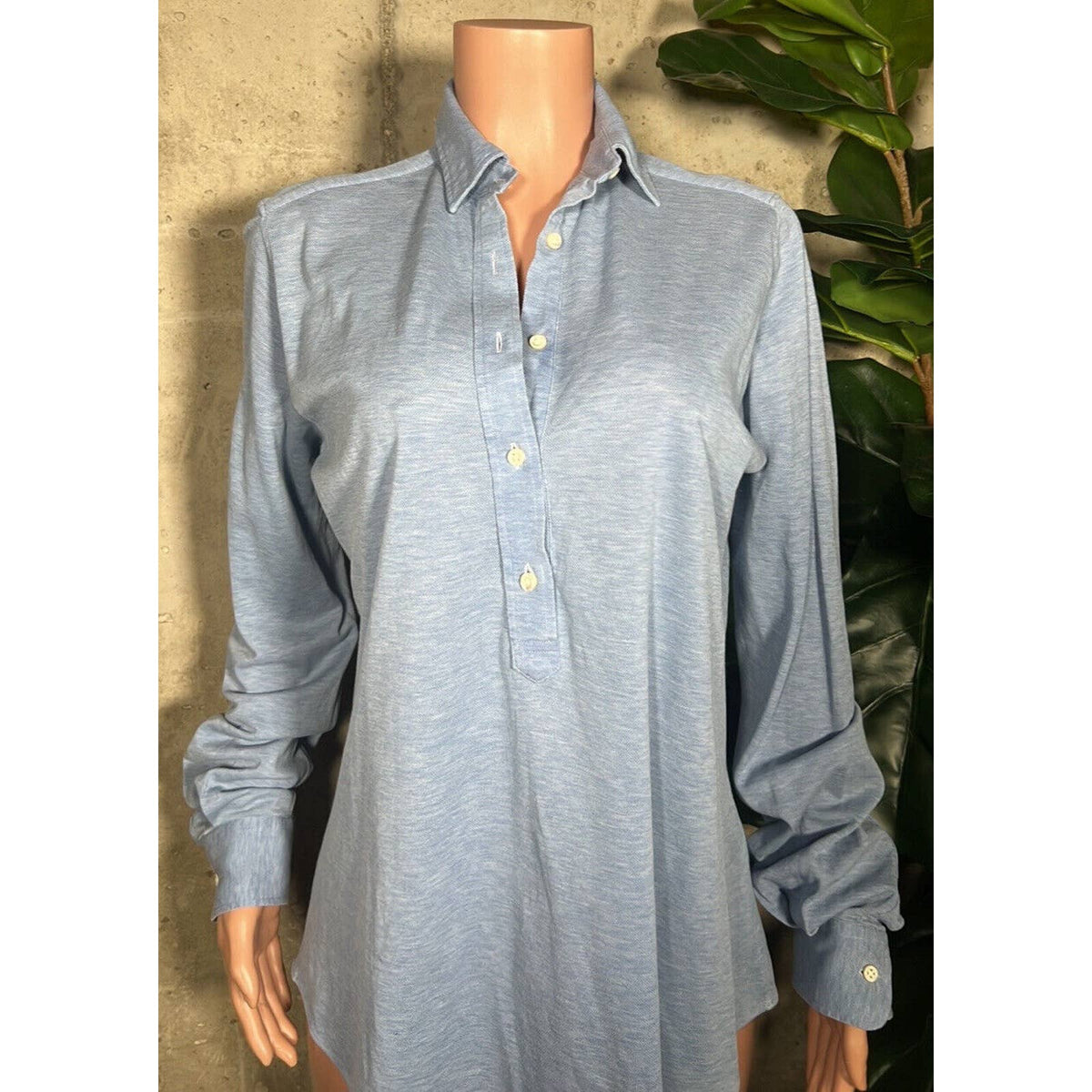 Ann Mashburn Blue 1/2 Button Up Shirt Sz. Medium