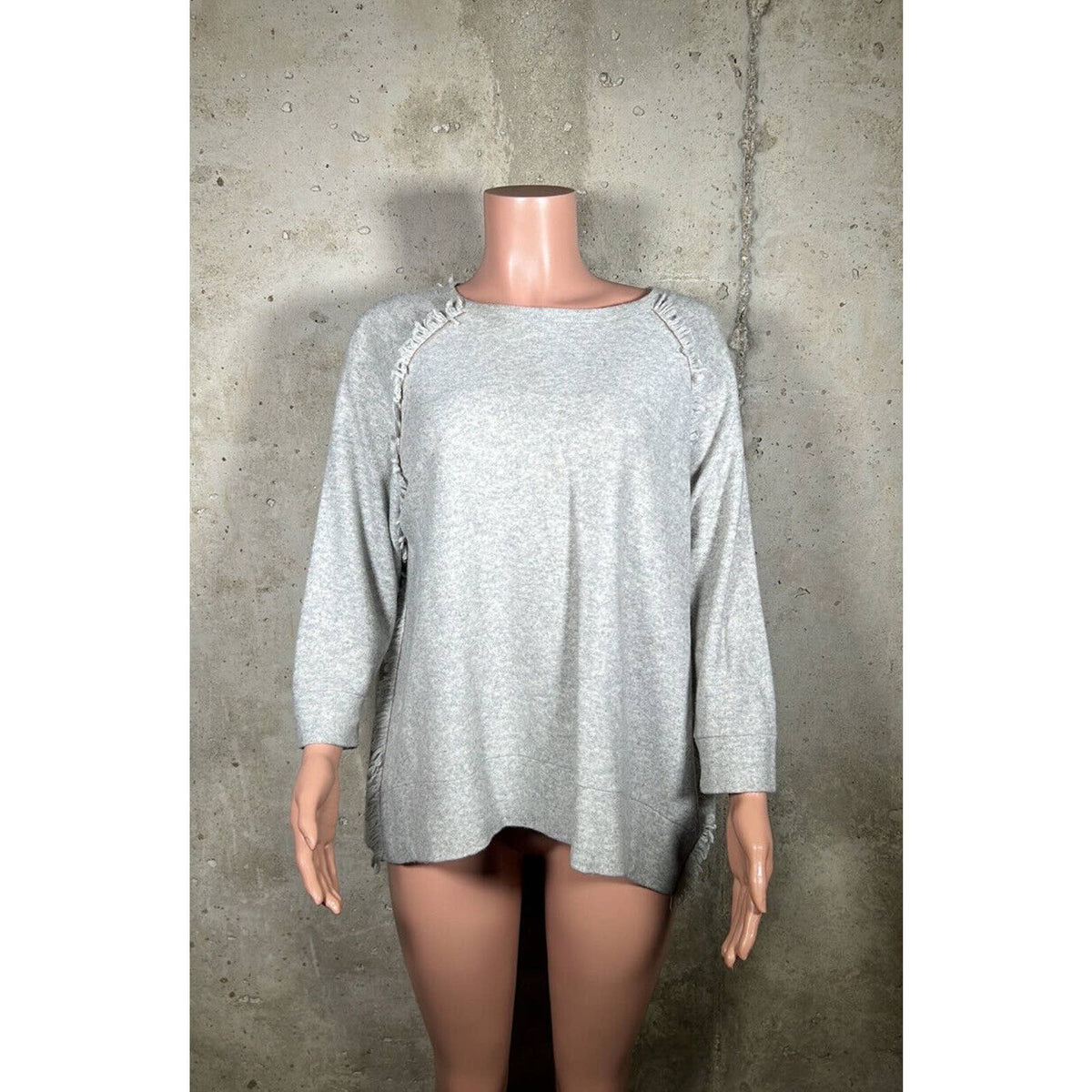 Brunello Cucinelli Grey 100% Cashmere Embellished Sweater Sz. XL