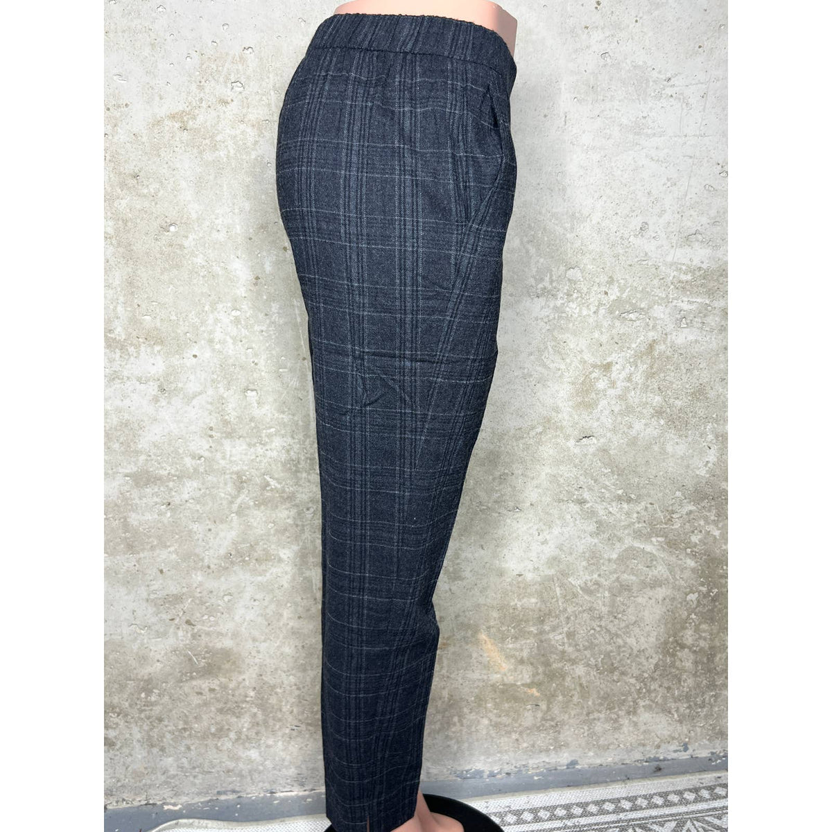 Eileen Fisher Grey Plaid Wool Pants Sz. Small